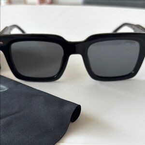 Men’s Carrera Classic Black Square Eyewear